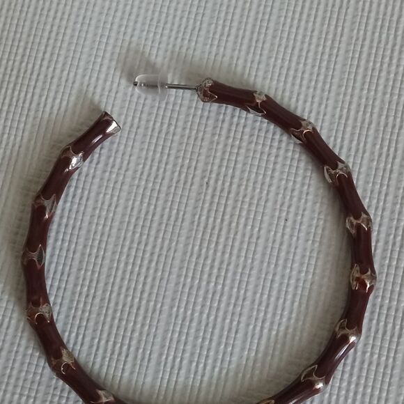 Dark Brown Enamel & Silver Toned Bamboo Style Thin Metal Hoop Fashion Earrings - Picture 8 of 8